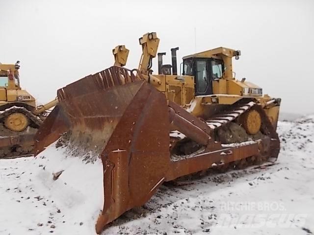 CAT D11R Telaketjupuskutraktorit