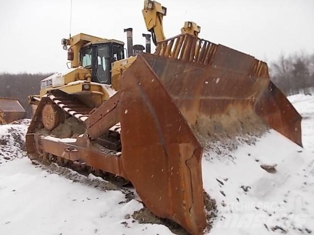 CAT D11R Telaketjupuskutraktorit