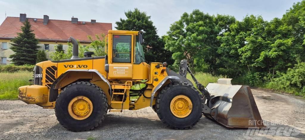 Volvo L 120 E Pyöräkuormaajat