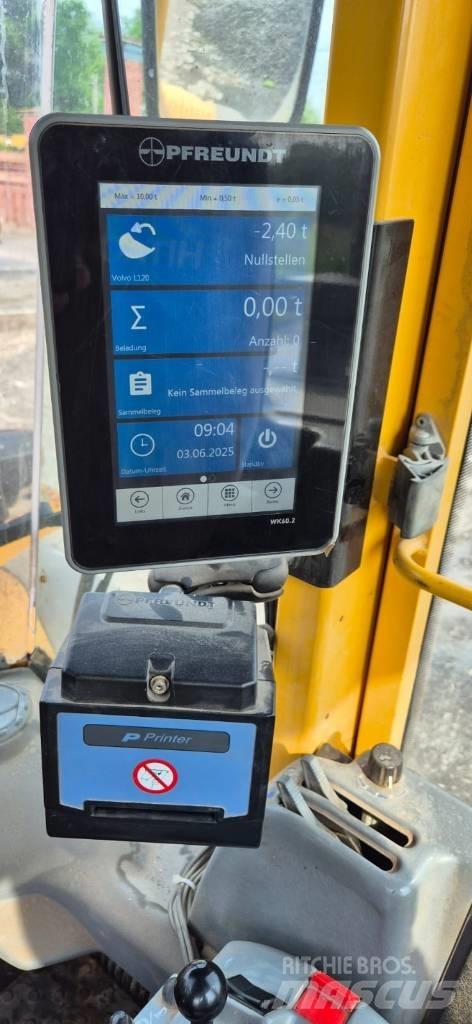 Volvo L 120 E Pyöräkuormaajat