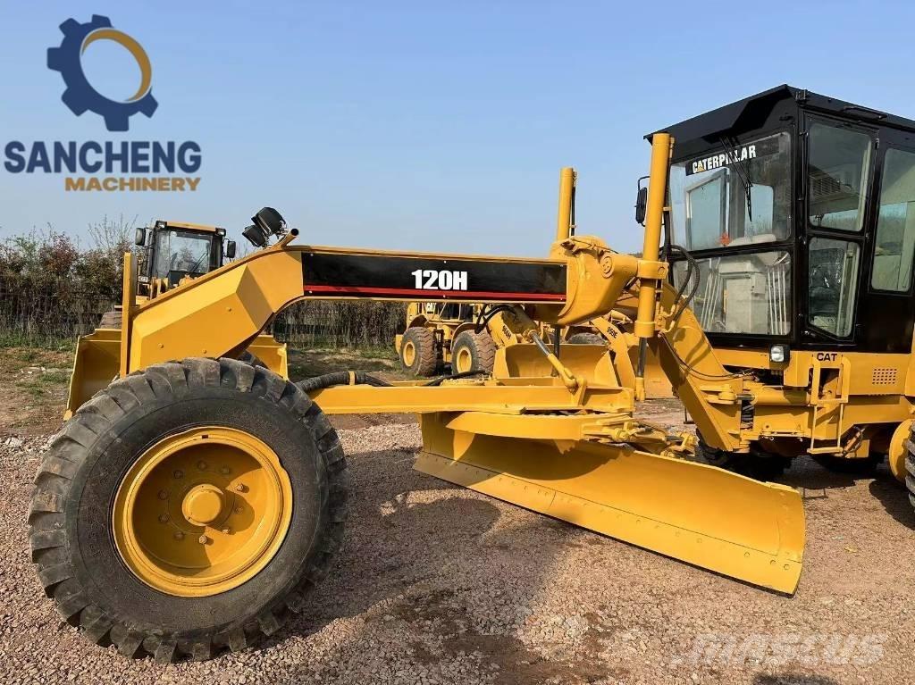 CAT 120H Tiehöylät