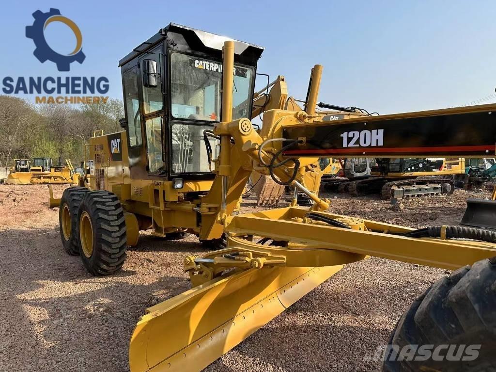 CAT 120H Tiehöylät