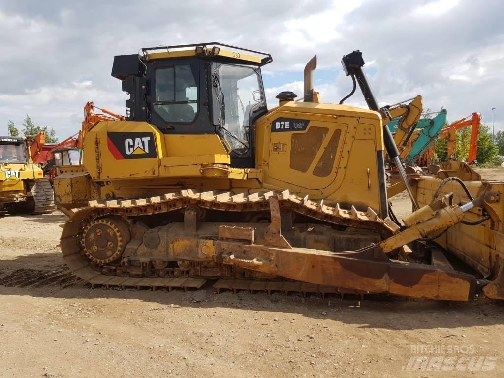 CAT D 7 E LGP Telaketjupuskutraktorit