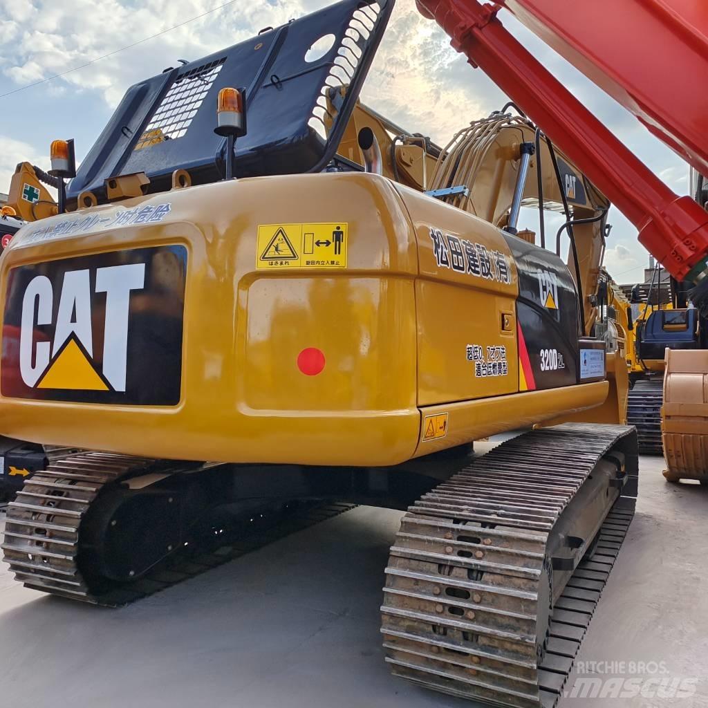 CAT 320 D Telakaivukoneet