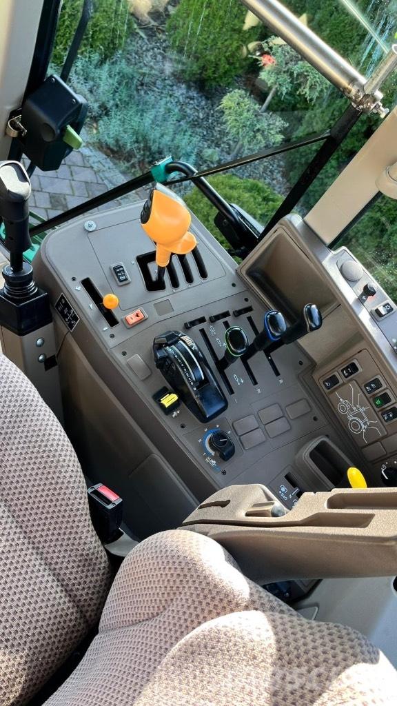 John Deere 6125 M Traktorit