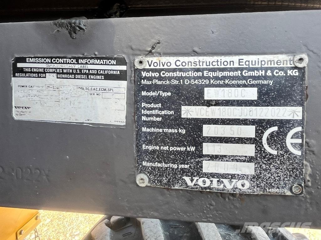 Volvo EW 180 C Pyöräkaivukoneet