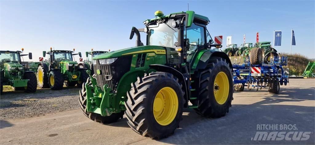 John Deere 7R 330 Traktorit
