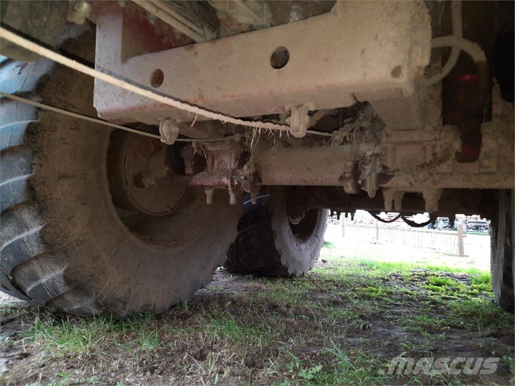 Strautmann PS 2401 Kuivalannan levittimet