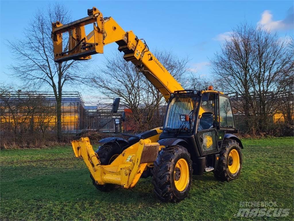 JCB 533-105 Teleskooppipuominostimet