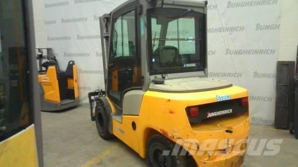Jungheinrich DFG 430 Dieseltrukit