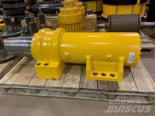 Komatsu 830 E Dumpperit