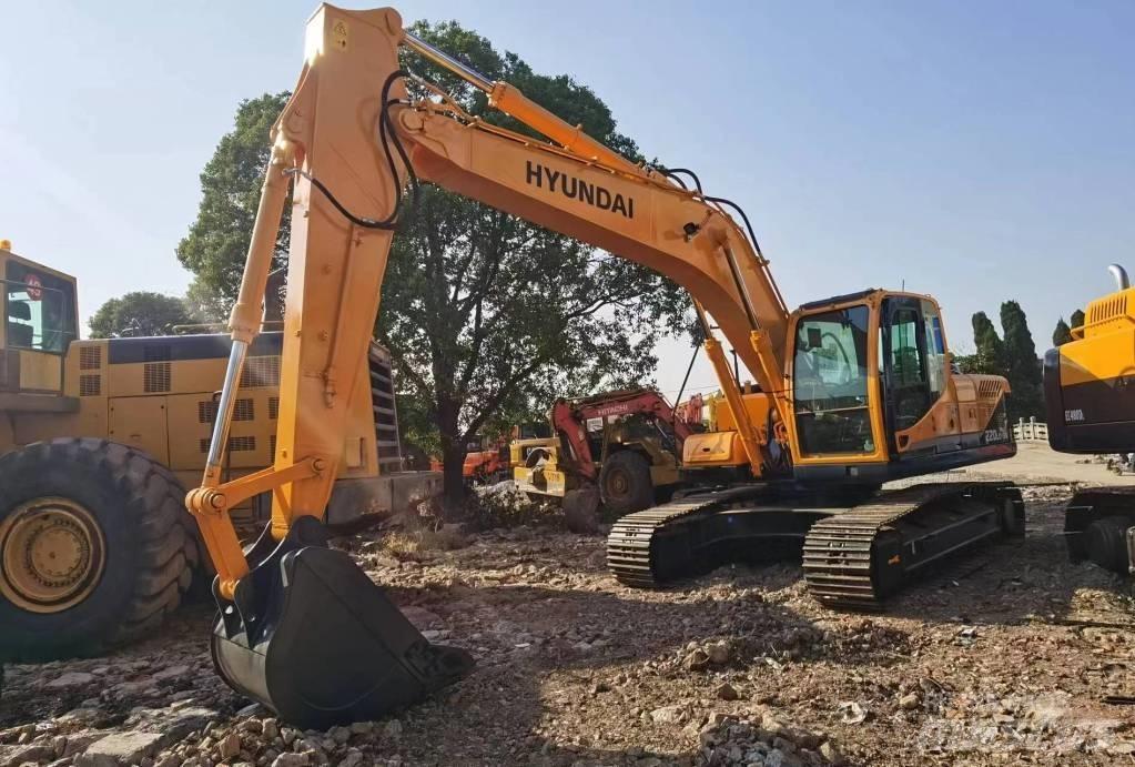 Hyundai R220LC-9S Telakaivukoneet
