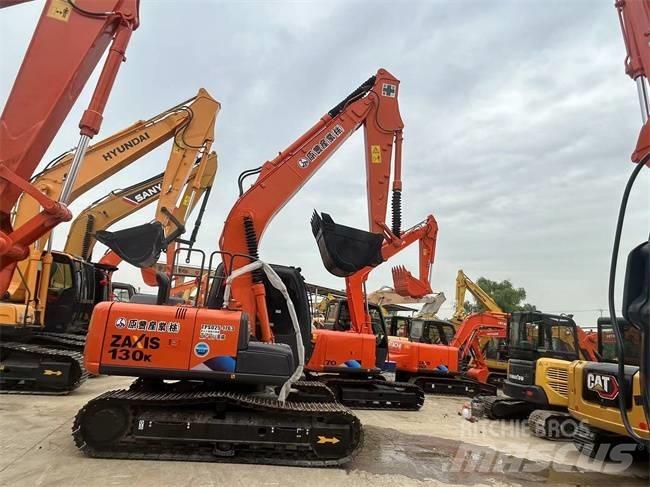 Hitachi ZX 120 Telakaivukoneet