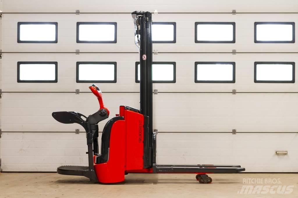 Linde L 14 Ajettavat pinoamisvaunut
