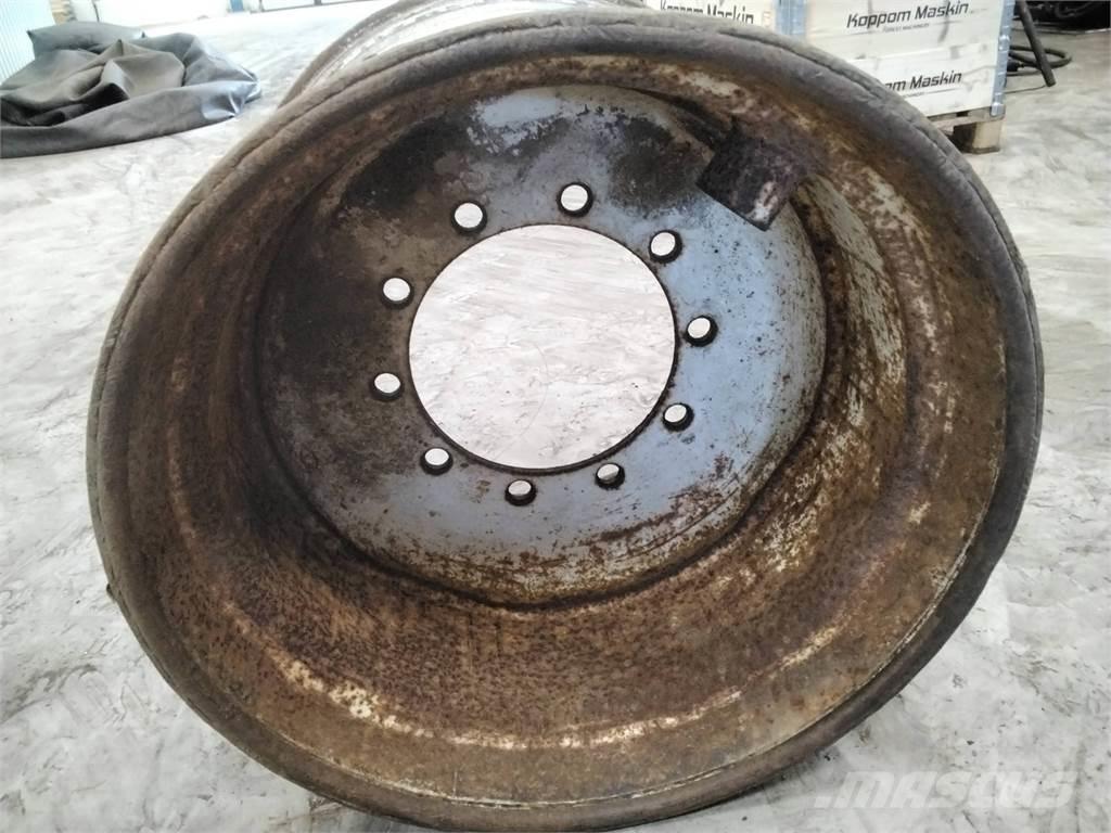 Valmet 836 20x26,5 Renkaat ja vanteet