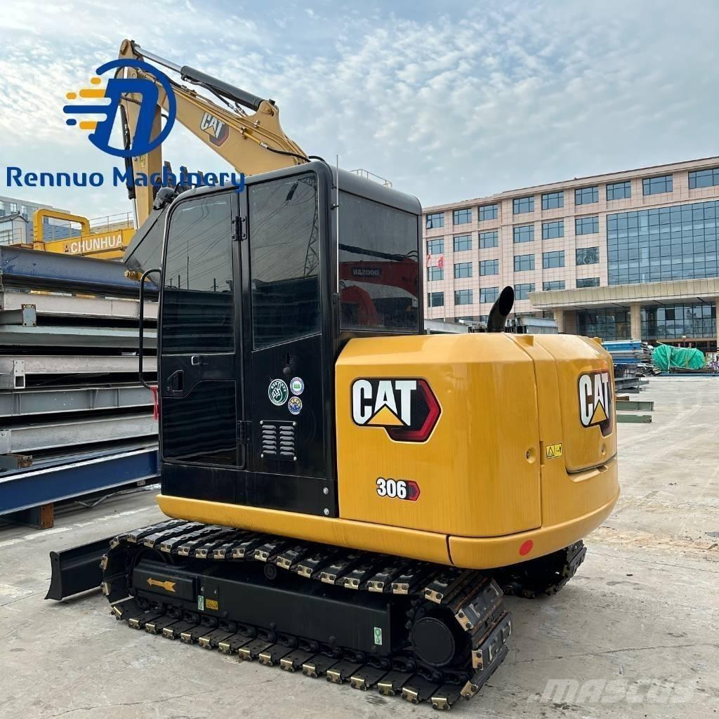 CAT 306E with rubber Minikaivukoneet < 7t