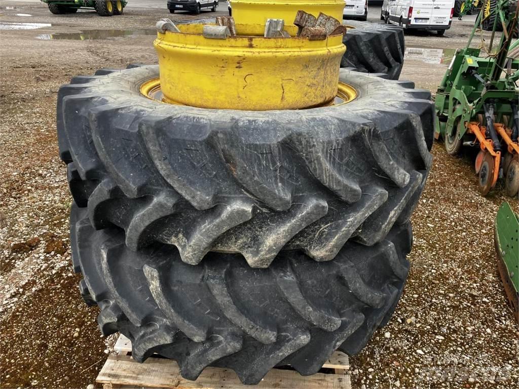 Petlas 480/70R34 Renkaat ja vanteet
