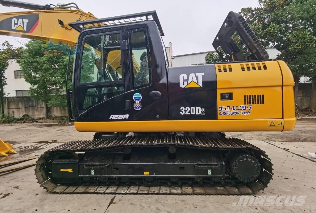 CAT 320d2 Telakaivukoneet