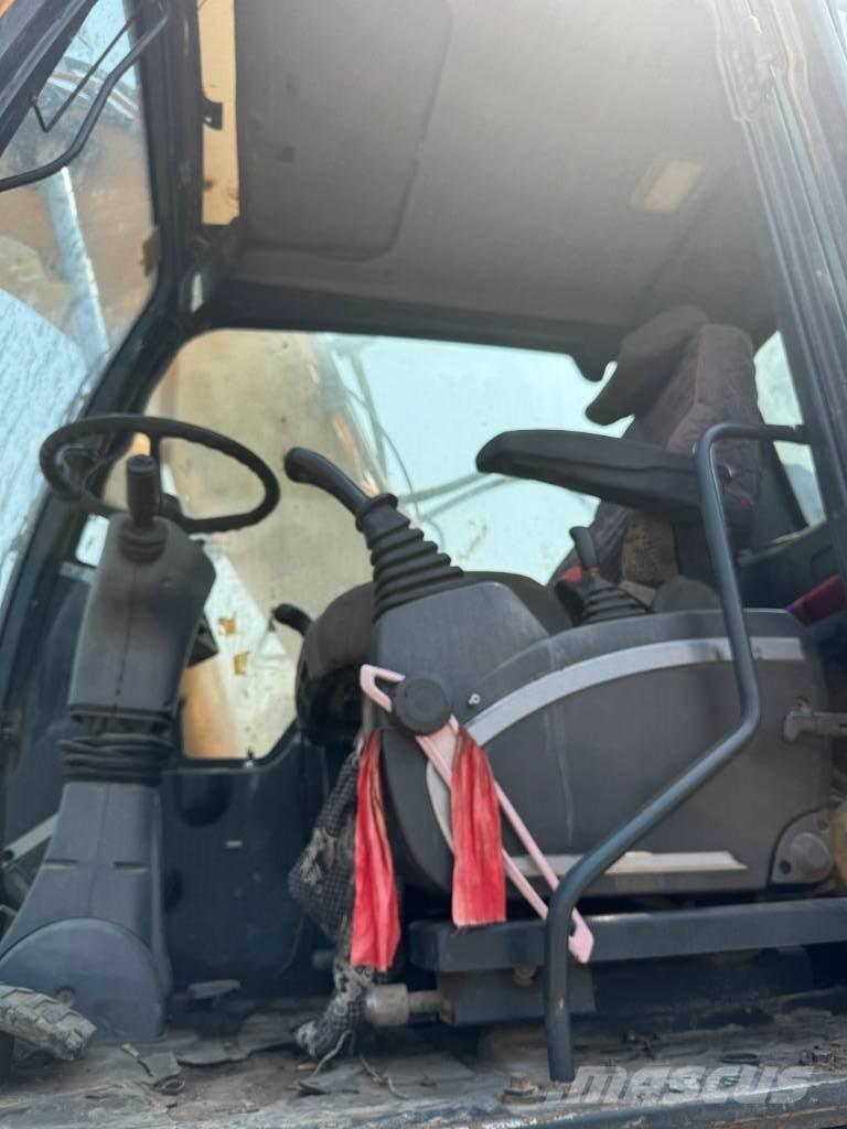 Hyundai Robex 150W-9 Pyöräkaivukoneet