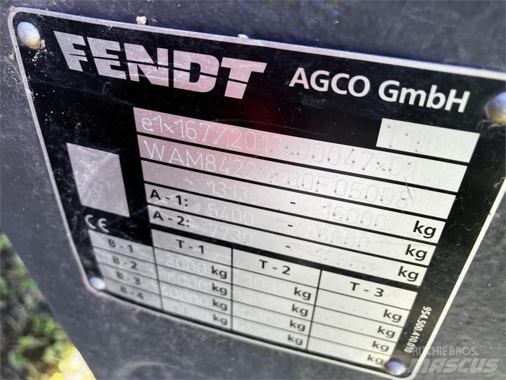 Fendt 828 Vario Traktorit