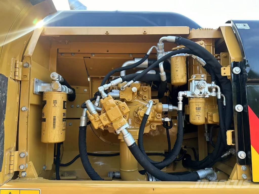 CAT 330 DL Telakaivukoneet