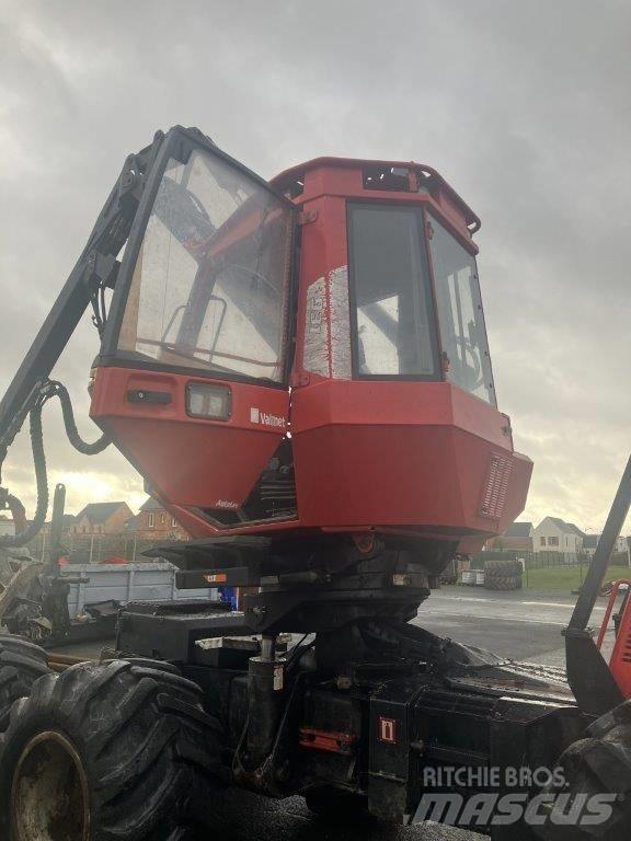 Komatsu 931 Harvesterit