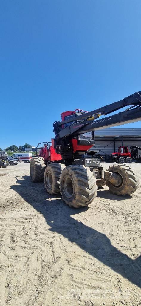 Komatsu 931 Harvesterit