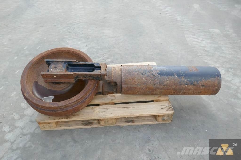 CAT 357-7560 Alusta ja jousitus