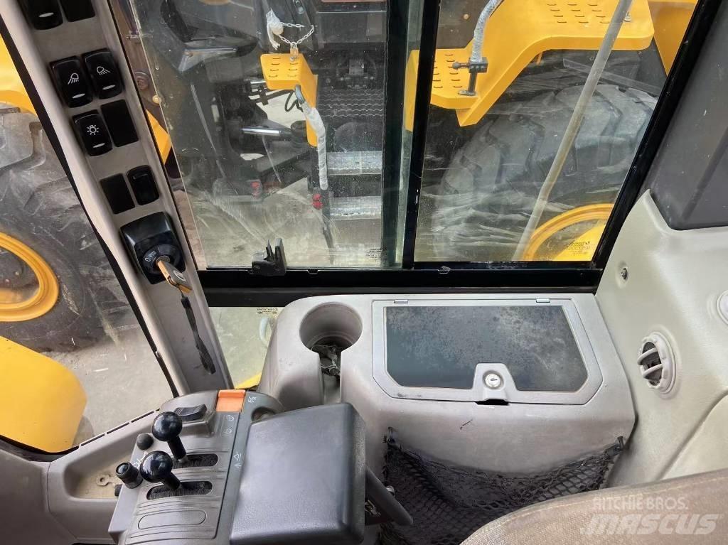 Volvo L 105 Pyöräkuormaajat