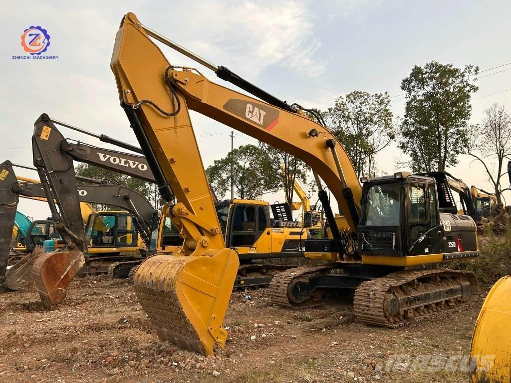 CAT 326 D Telakaivukoneet
