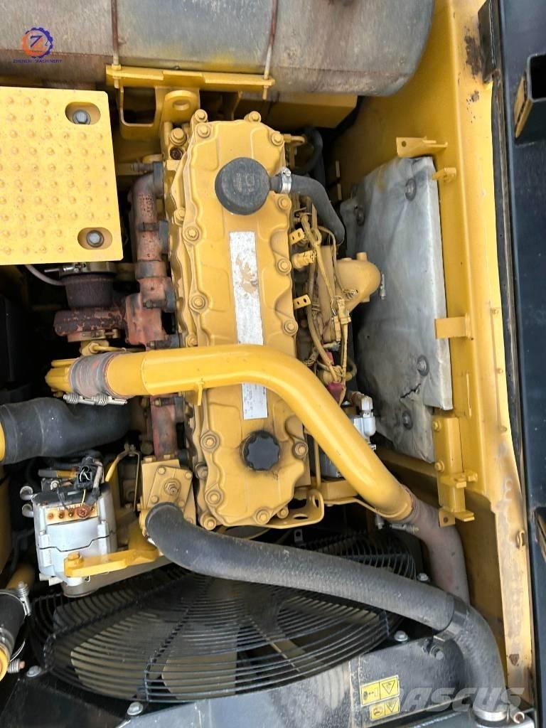 CAT 326 D Telakaivukoneet