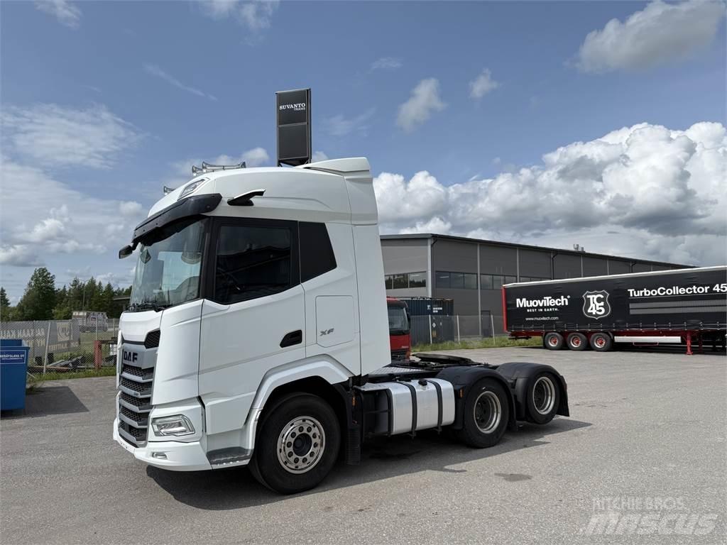 DAF XF 530 FTS 6X2 Vetopöytäautot