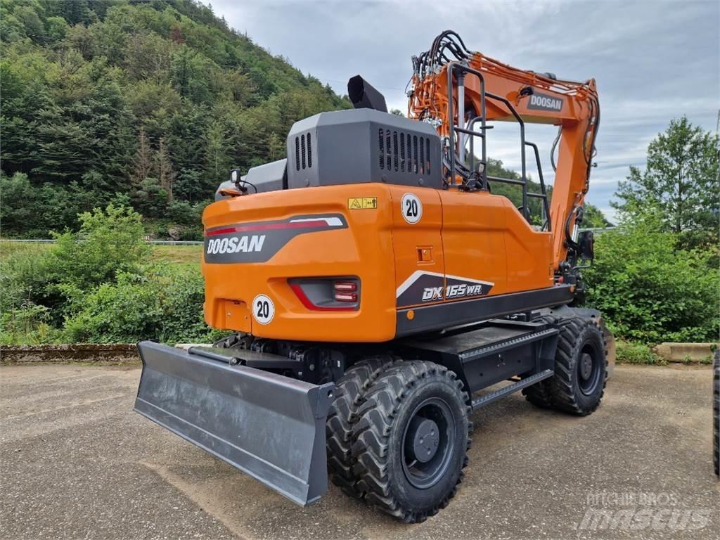 Doosan DX165WR-7 Pyöräkaivukoneet