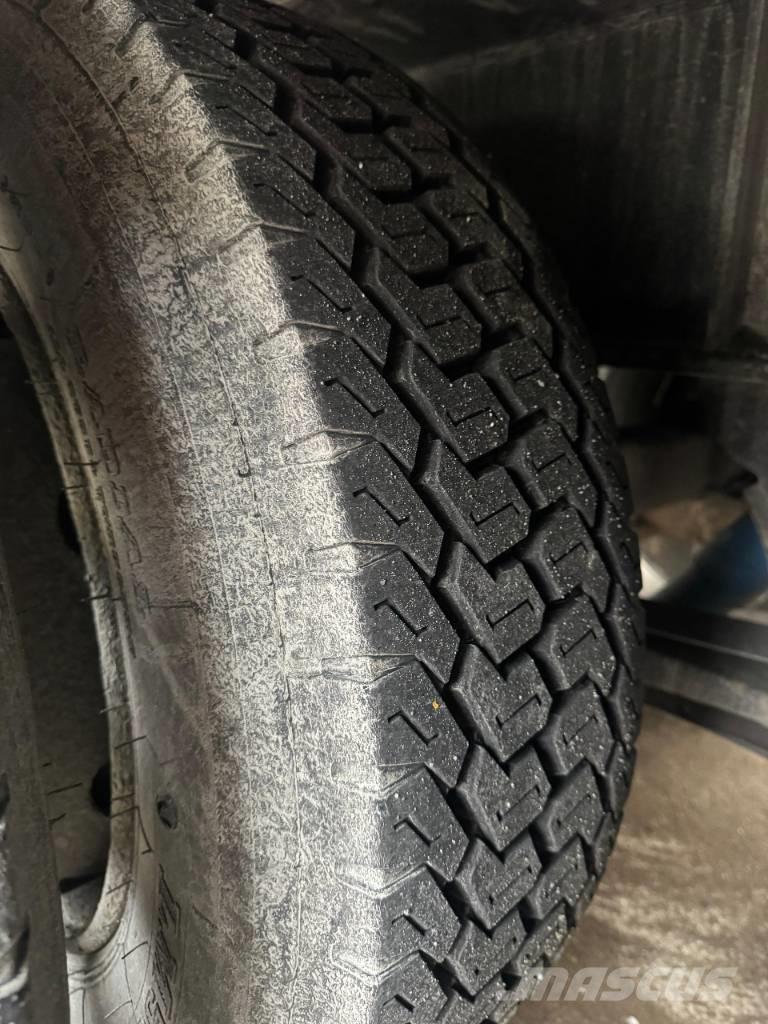 Broshuis jumbo Lavapuoliperävaunut