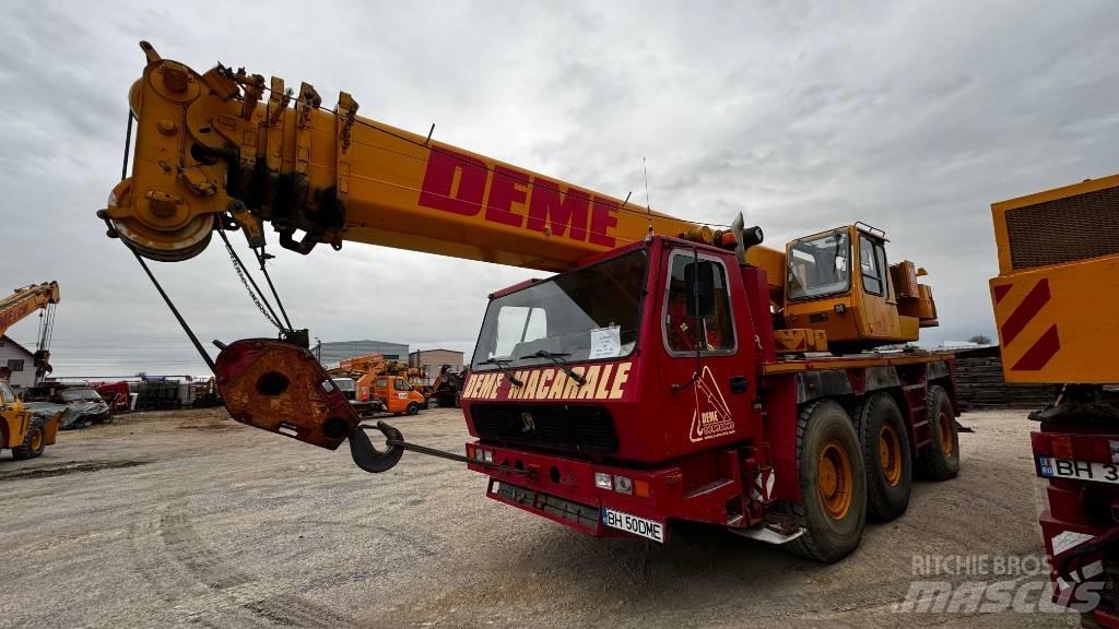 Grove GMK 3050 Mobiilinosturit