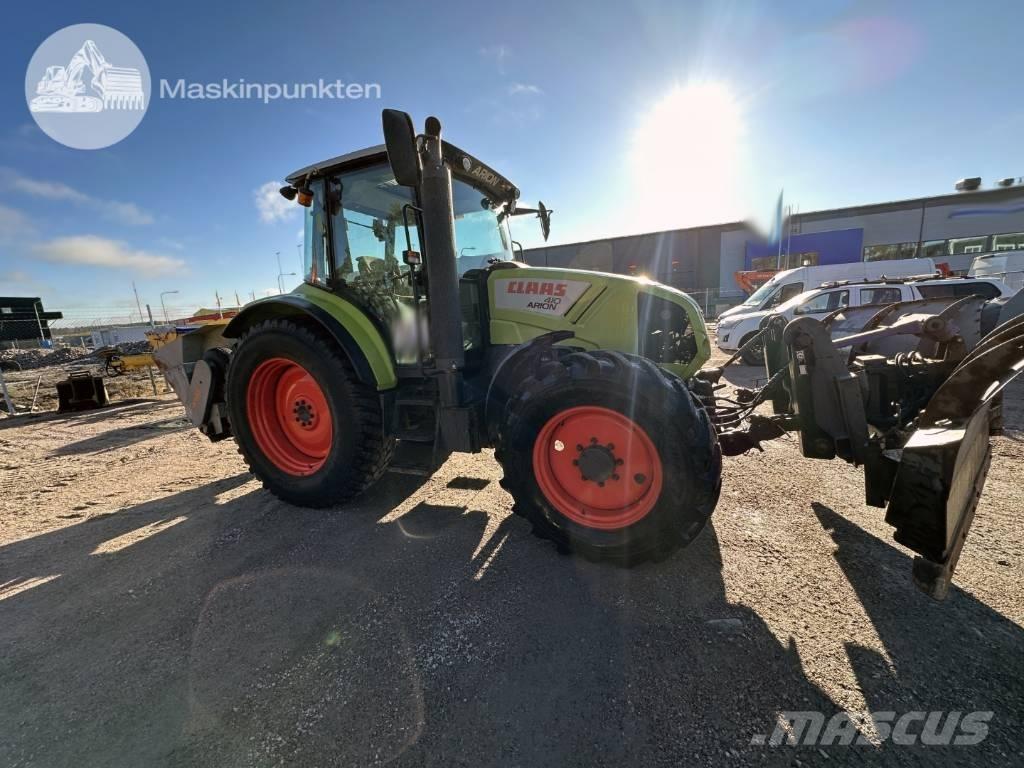 CLAAS Arion 410 Traktorit