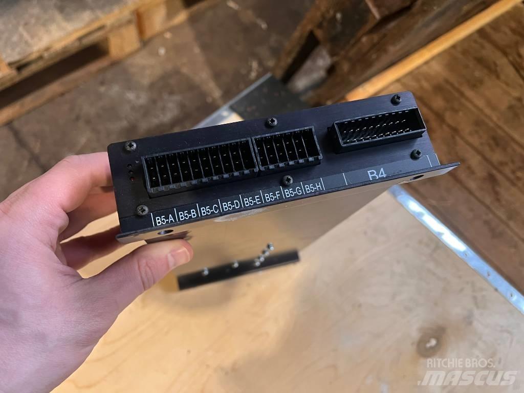 Valmet 5216101 Sähkö ja elektroniikka