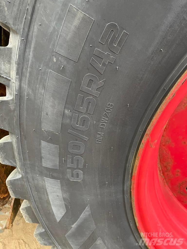 Nokian Hakkapelitta Renkaat ja vanteet