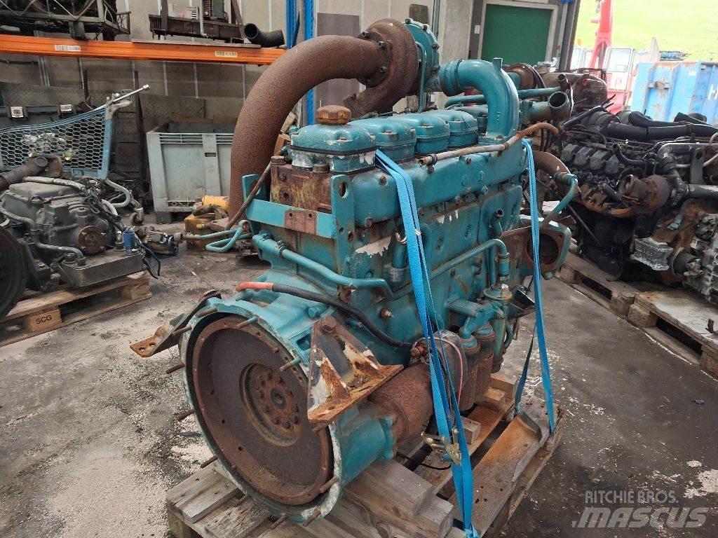 Volvo TD100A Moottorit