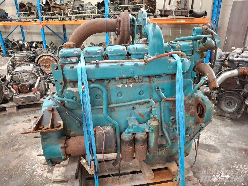Volvo TD100A Moottorit