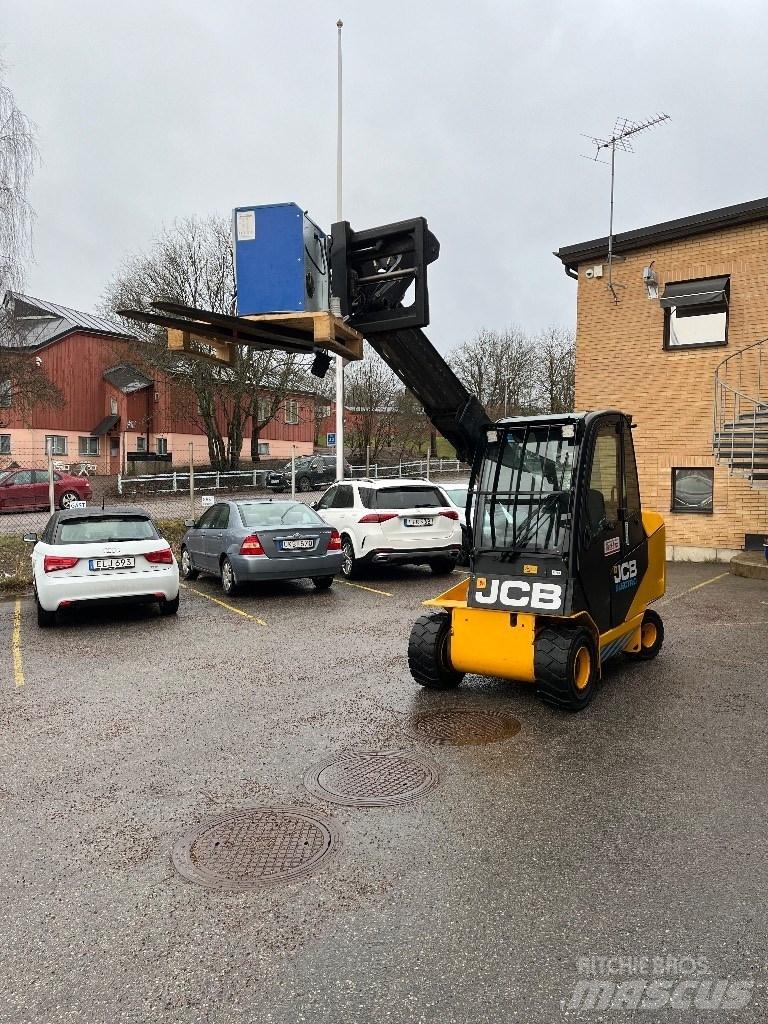 JCB TLT30-19E Sähkötrukit