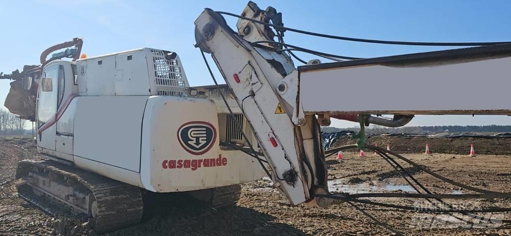Casagrande B175XP Paalutuskoneet