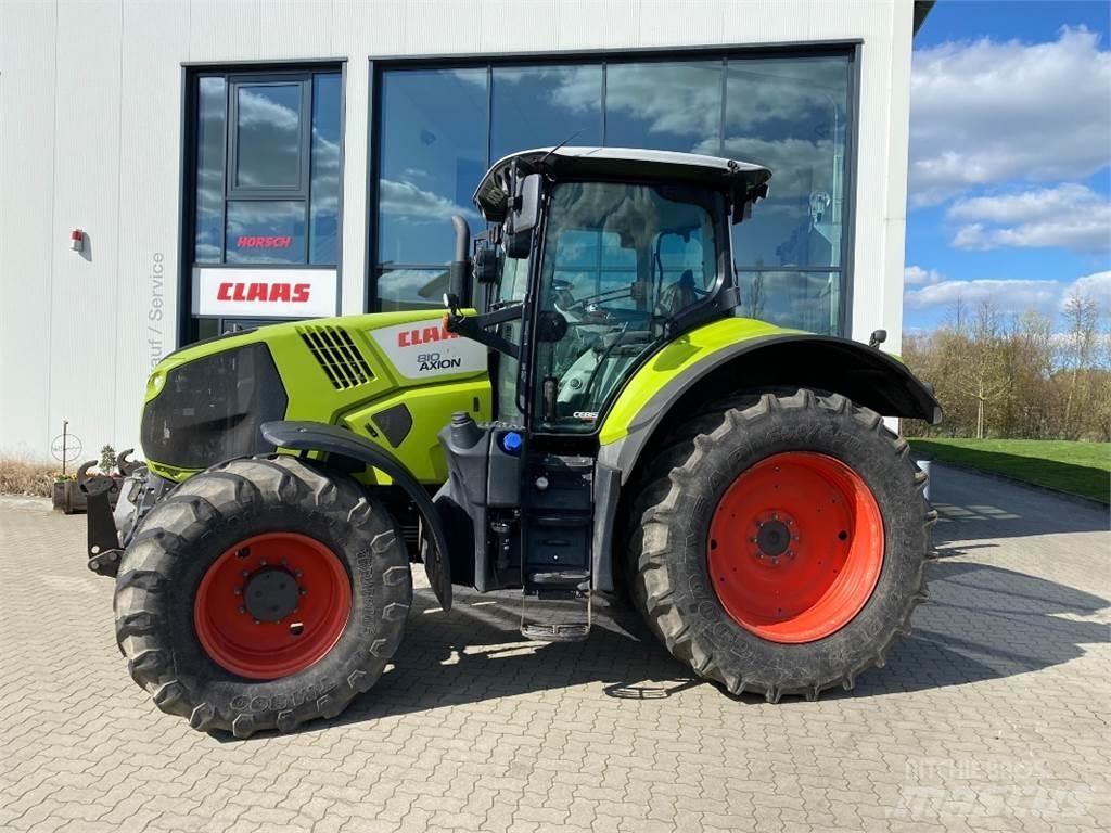CLAAS AXION 810 Traktorit