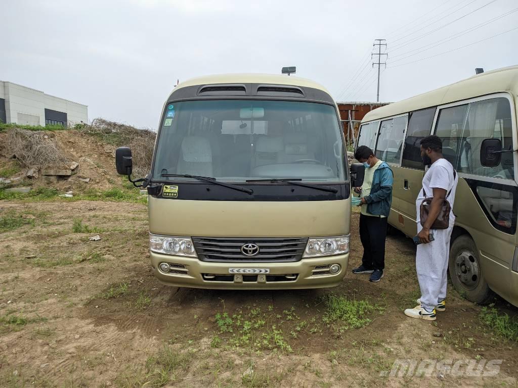Toyota Coaster Bus Minibussit