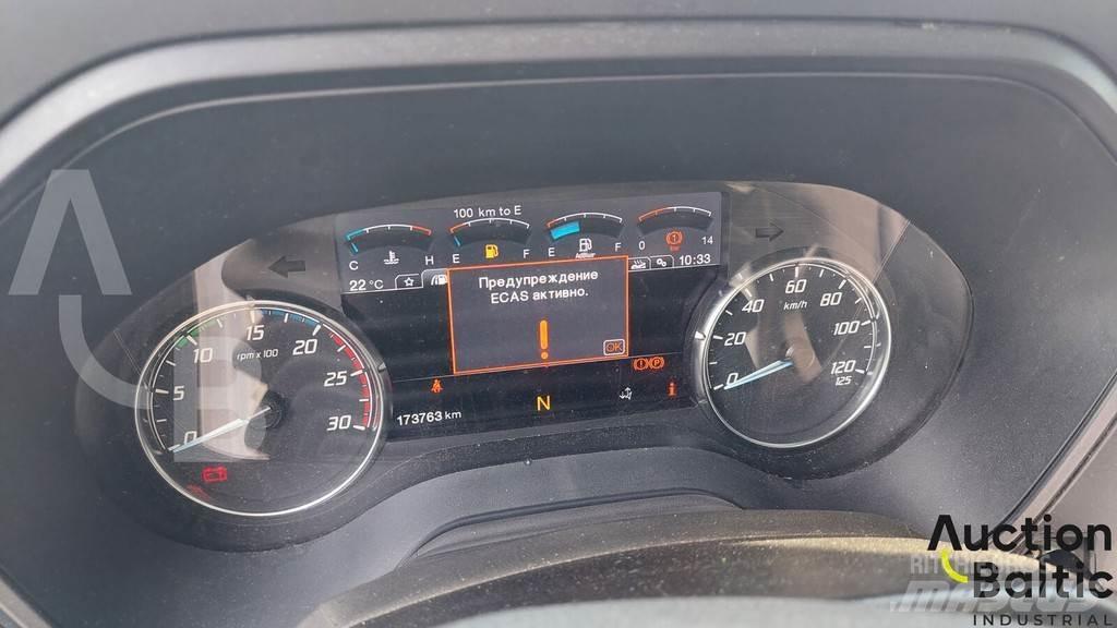 Ford F-MAX 500 Vetopöytäautot