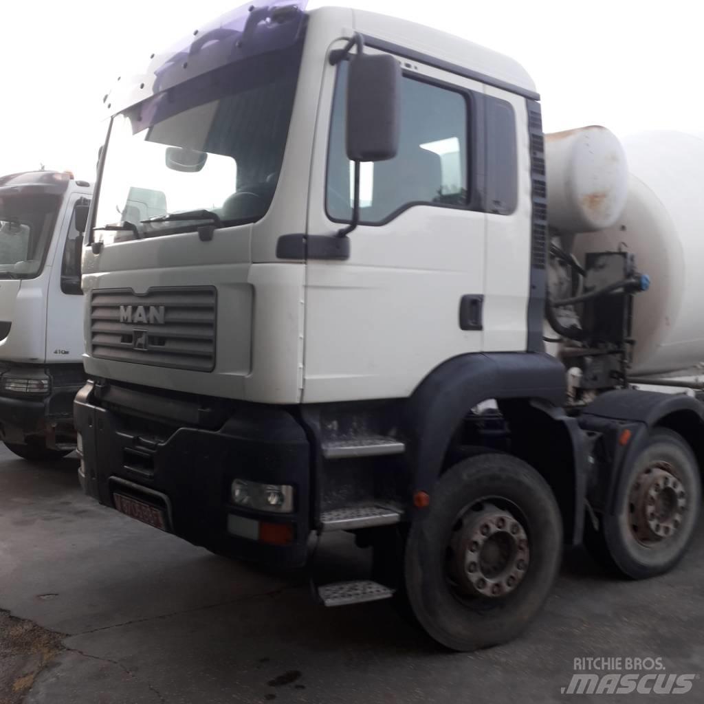 MAN TGA32.360 Betonikuorma-autot