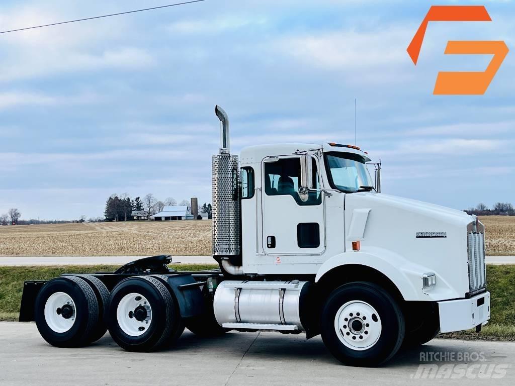 Kenworth T 800 Vetopöytäautot