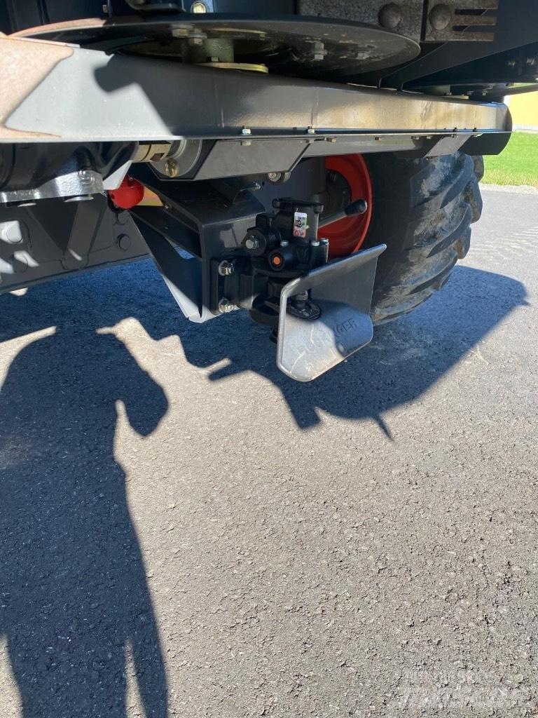 CLAAS Lexion 650 Leikkuupuimurit