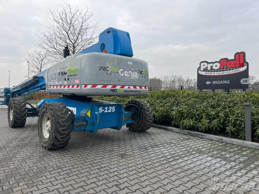 Genie S 125 Teleskooppipuominostimet