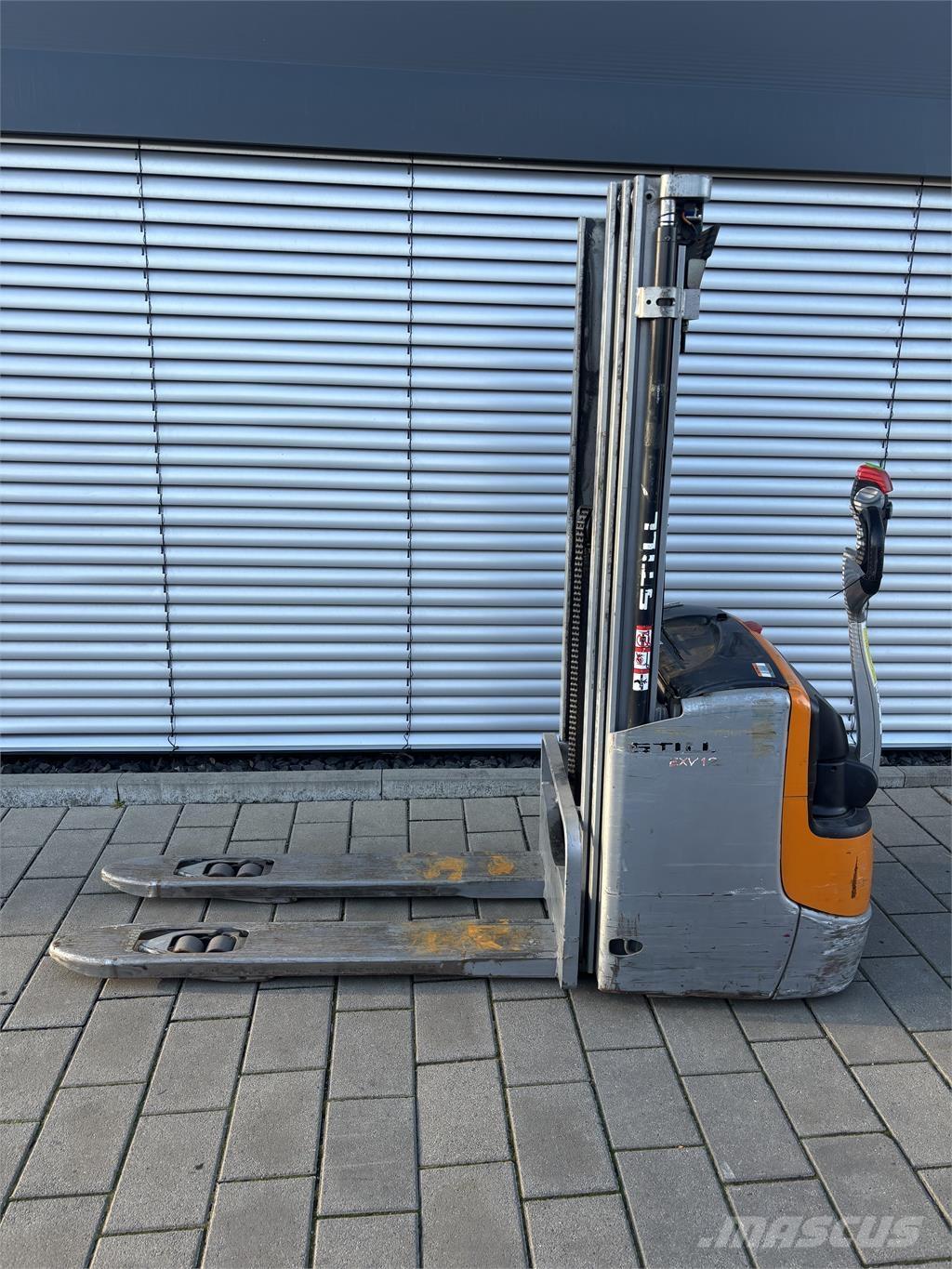 Still EXV 12i Ajettavat pinoamisvaunut